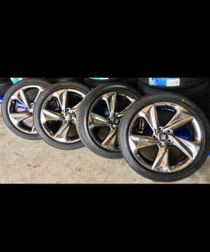 現行 クラウン 純正アルミ タイヤ付 新車外し