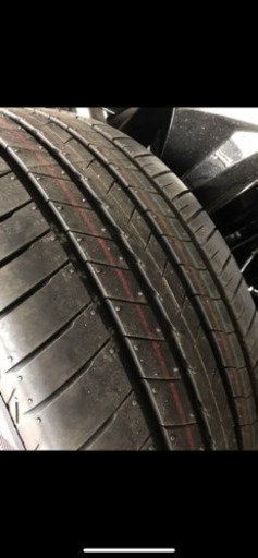 現行 クラウン 純正アルミ タイヤ付 新車外し