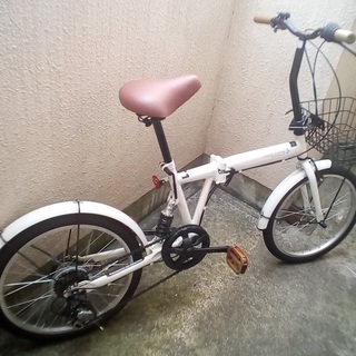 自転車20インチ リアサスペンション 外装6段 折りたたみ