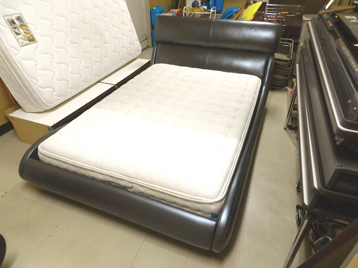 ニトリ ダブルベッド ＧＡＲＢＡＴＯ マットレスN-SLEEP プレミアム ☆ PayPay(ペイペイ)決済可能 ☆ 札幌市 北区 屯田