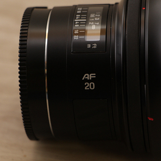 MINOLTA ミノルタ AF 20mm F2.8 単焦点レンズ フード付(9EP810wYGG)