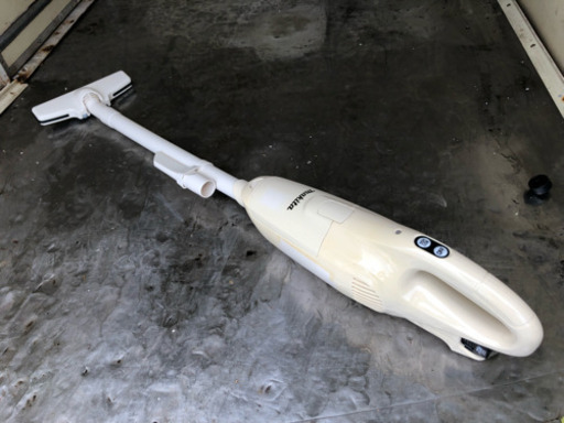 マキタ コードレス掃除機