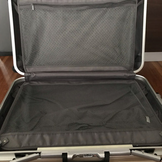 スーツケースの画像