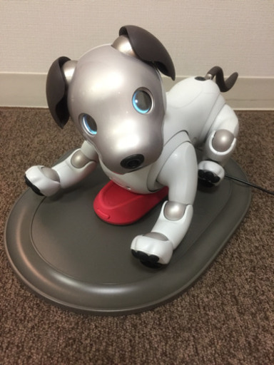 ソニー【アイボ】（新型・2018年7月購入・美品）