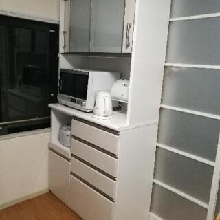 ほぼ新品同様 ニトリの食器棚の画像