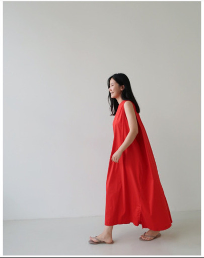 【新品・未使用】storynine ロングワンピース ※ネイビーカラー