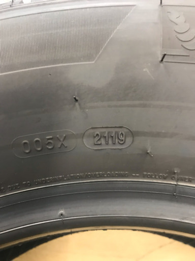 ランドクルーザープラド 新車外し タイヤのみ