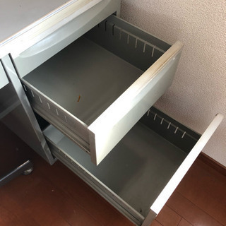 事務用 オフィス用デスクの画像