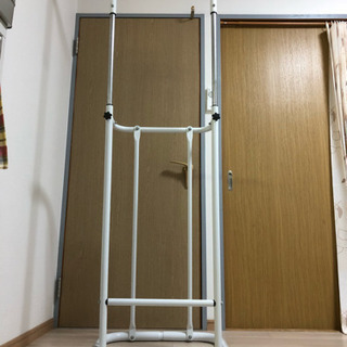 中古品 懸垂マシン 懸垂器具 ぶら下がり健康器具 筋力トレーニン...