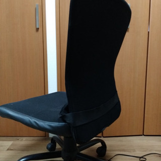 キャスター付き、椅子売ります。の画像