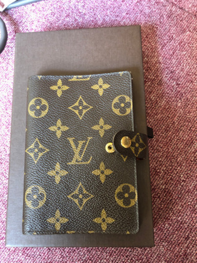 ルイヴィトン システム手帳