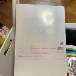 TWICE 写真集の画像
