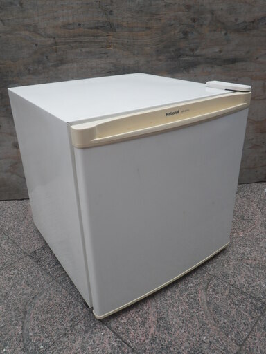 ■配達可■45L 小型冷凍冷蔵庫　ナショナル　NR-A5TA1-W