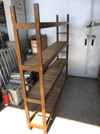 昭和レトロ 古い展示棚 商店 雑貨店 木製棚 大量展示 大型