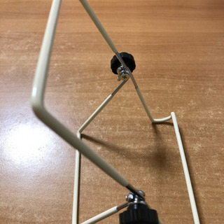 【無料】タブレット置き