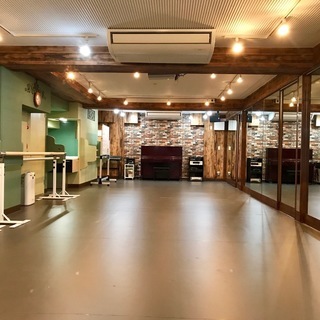 渋谷区ダンススタジオ 原宿MOAスタジオの画像