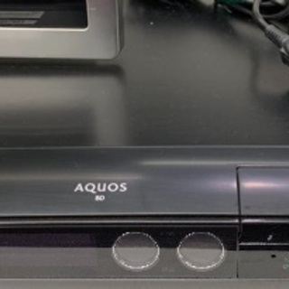 SHARPの液晶デジタルテレビとブルーレイディスクレコーダーを