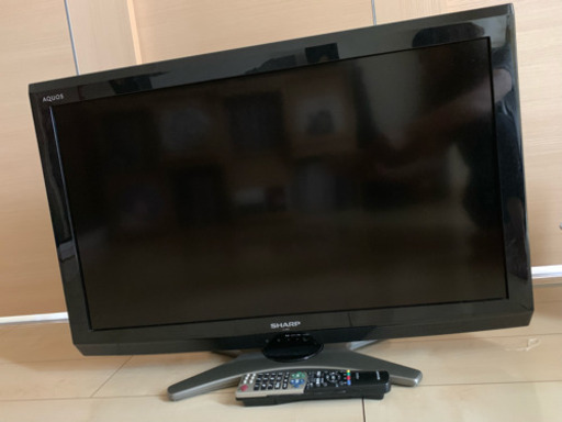 シャープAQUOS32型テレビ2011年製