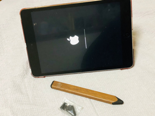 (9月7日土曜日限定 15000円) iPad mini2 32GB スペースグレーのWi-Fiモデル + FiftyThree、スタ