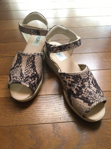 ルコライン  新品  パイソン柄