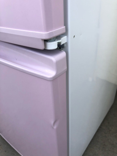??ピンク色の可愛い2ドア冷蔵庫?