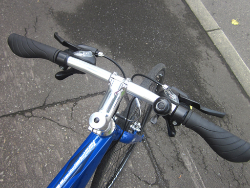 札幌 美品 クロスバイク 自転車のあさひオリジナル プレシジョンスポーツ 510㎜ 700×28ｃ 3×8速 ブルー 自転車