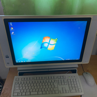 デスクトップパソコン　古いです。