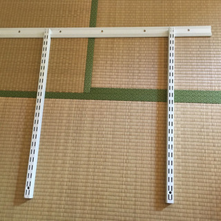 壁に取り付ける棚 2セットの画像