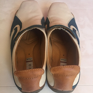 靴(クラークス)27センチの画像