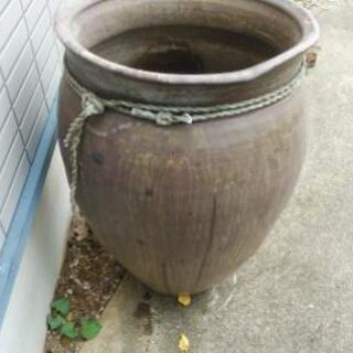 骨董品　昔の水琴窟用?かめ！いりませんか。