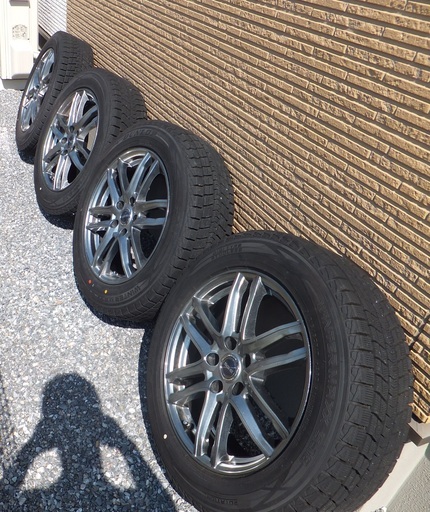 【ほぼ新品】215/60R17:スタッドレス(WINTER MAXX SJ8)+ホイール4本SET
