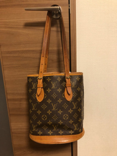 ルイヴィトン バケツ