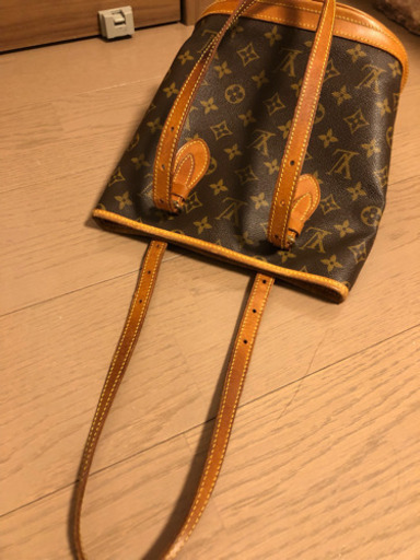 ルイヴィトン バケツ