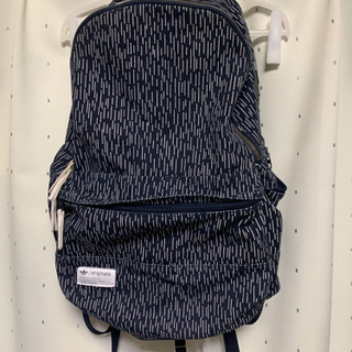 adidas originals バックパック 大きめ バッグ ...