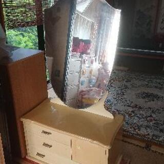 「訳あり家具」アンティーク鏡台(収納付き化粧台)