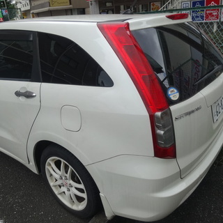■ホンダ　ストリーム　H20年式　希少2000ccCVT（RN8）　タイプR純正アルミ装着　人気のホワイトパール　HDDナビエディションの画像