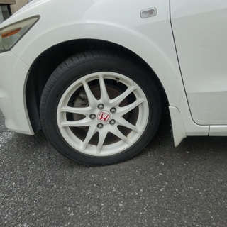 ■ホンダ　ストリーム　H20年式　希少2000ccCVT（RN8）　タイプR純正アルミ装着　人気のホワイトパール　HDDナビエディションの画像