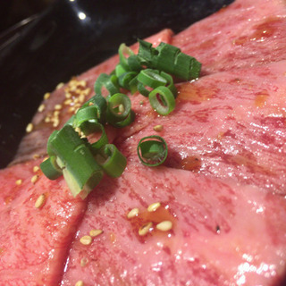 カフェバーオープンスタッフの画像