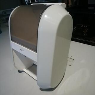 トイレットペーパーホルダー　INASX