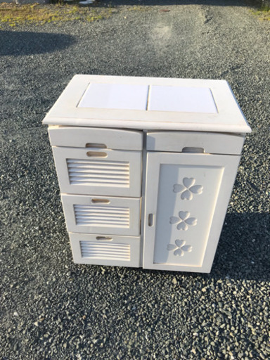 キッチンカウンター