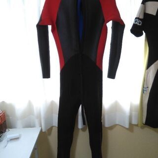 AIRTIGHT ウェットスーツ　秋冬用