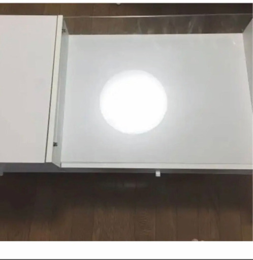 ミラー付きドレッサー