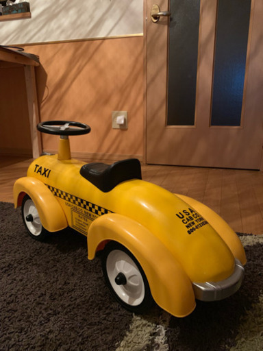 乗用玩具 yellow cab TAXI
