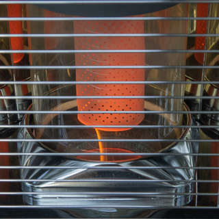 札幌発サンポット煙突式石油ストーブ！品番「KSH‐482KL」2009年式中古品 札幌発サンポット煙突式石油ストーブ！品番「KSH‐482KL」2009年式中古