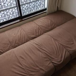 ソファーベッド（3人掛け）の画像