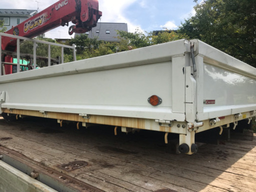 ユニック トラックの荷台 鉄板張 フック付 2t 3t キャンター