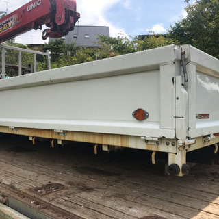 ユニック トラックの荷台 鉄板張 フック付 2t 3t キャンターの画像