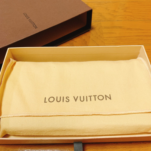 ★決まりました★値下げ中9万円→7万5千円★ ■定価10万程度 【LOUIS VUITTON】ジッピーウォレット長財布 ノワールブラッ