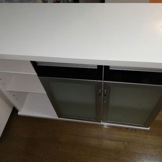 キッチンカウンターテーブル収納付き