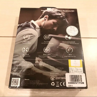 Bluetooth ワイヤレスイヤホンの画像